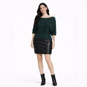 APOSTROPHE Vintage Chunky Cable Knit Green with Edgy Black Chain Detail Sweater